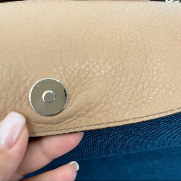 Gucci Soho Crossbody Chain Leather Handbag with Original Duster and Tags in Rose - Picture 7 of 16